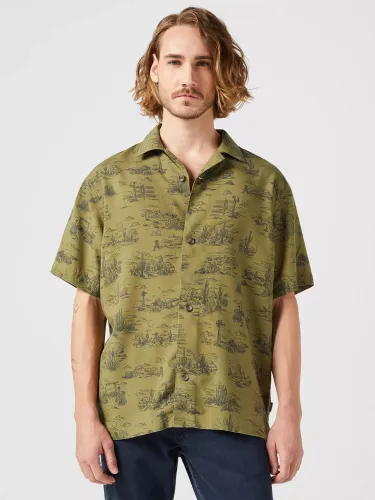 Wrangler Resort Short Sleeve Shirt, Olive - Olive - Male
