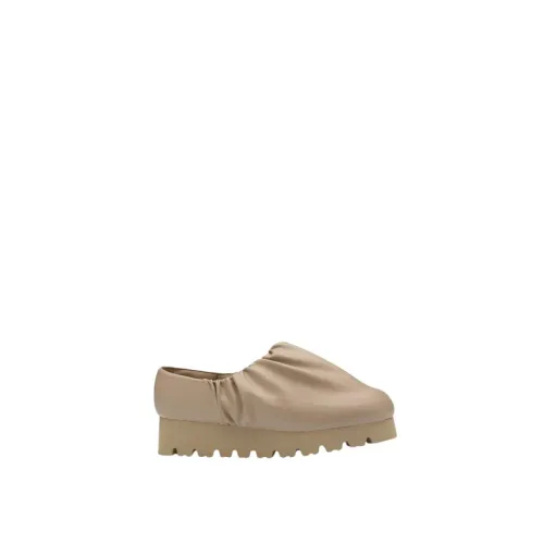 Yume Yume , Lightweight Camp Low Mules ,Beige female, Sizes: